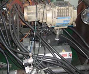 Medium size mechanical + roots pump